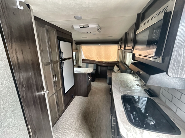 2019 Dutchmen Kodiak Cub 186E — photo 1 of 8