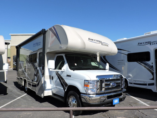 New or Used Class C Motorhomes For Sale - Camping World RV Sales