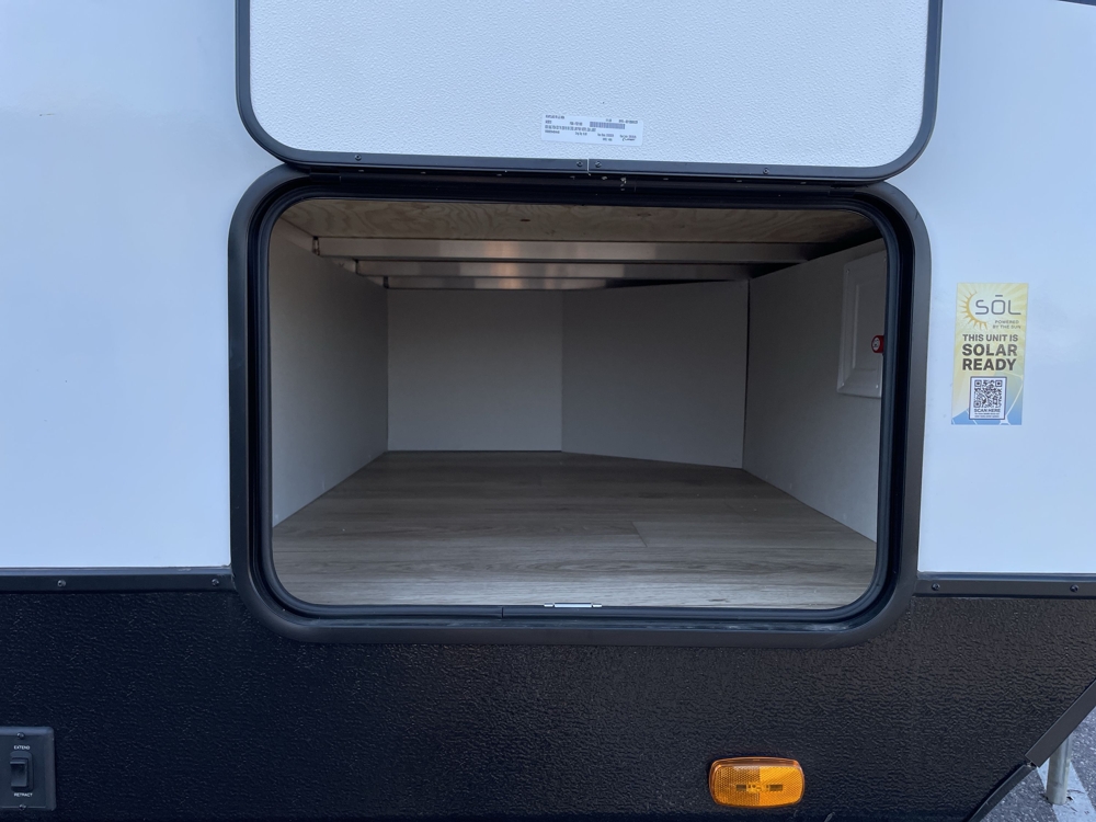 pass-through-storage