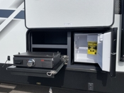 outside-kitchen thumbnail