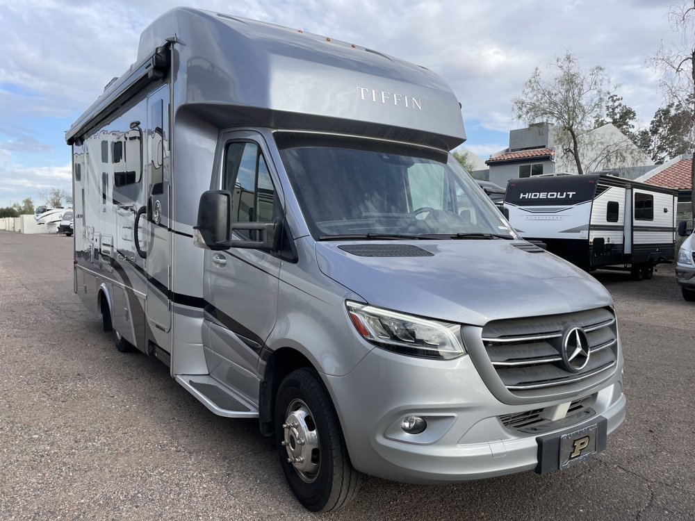 2021 Tiffin Wayfarer 25RW - Stock #2574076P | Mesa, AZ | Camping World