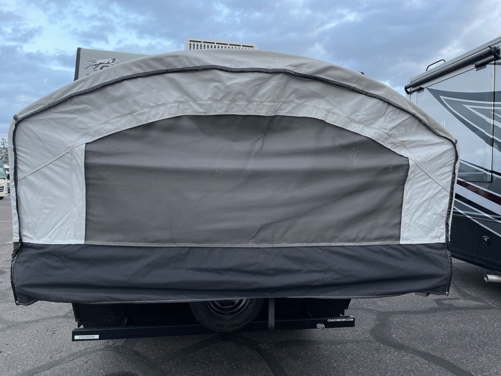 2022 Coachmen Clipper LS 806XLS — photo 6 of 8