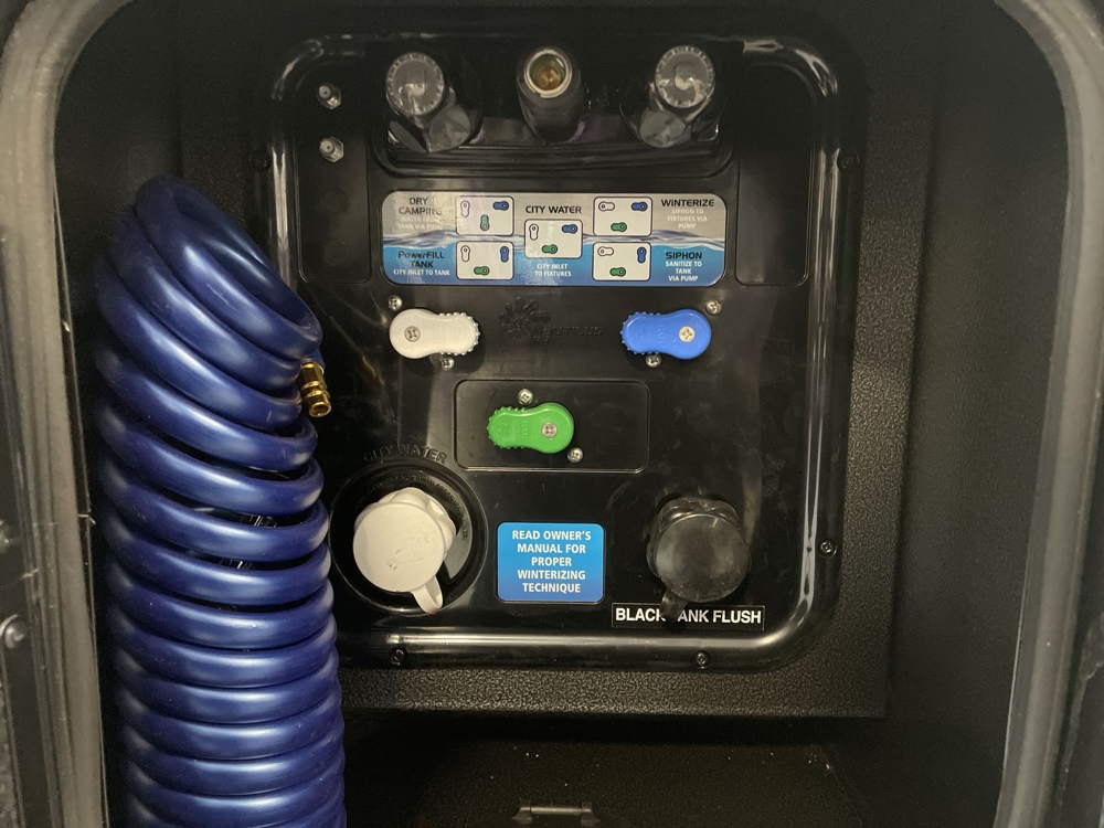 water-center-convenience-station