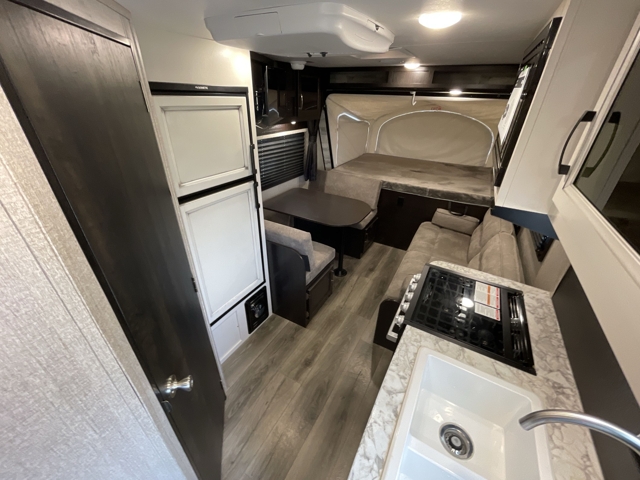 2021 Jayco Jay Feather X17Z — photo 3 of 8