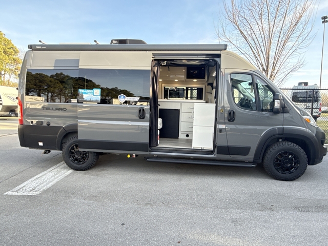 2026 Thor Tellaro 20L — photo 5 of 8