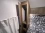bedroom-closet