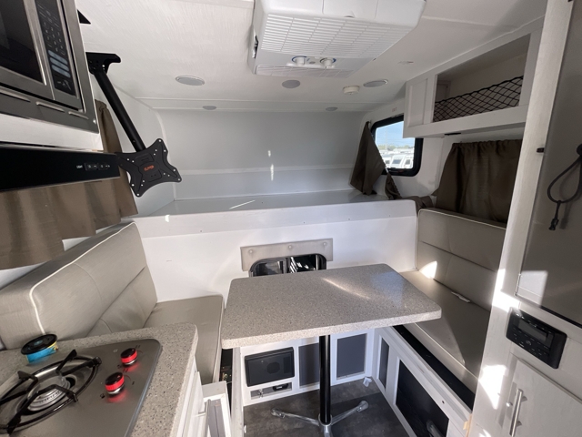 2023 Travel Lite Travel Lite 770R — photo 2 of 8