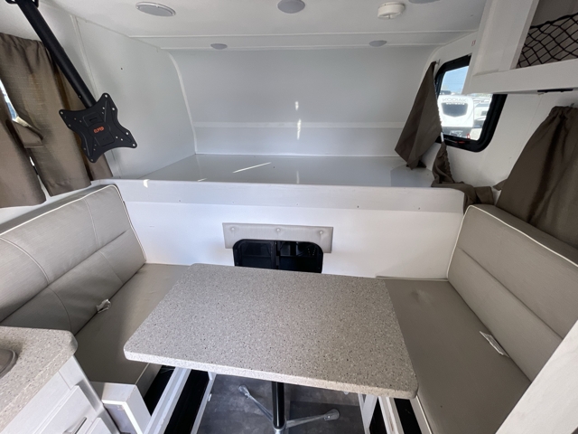 2023 Travel Lite Travel Lite 770R — photo 3 of 8