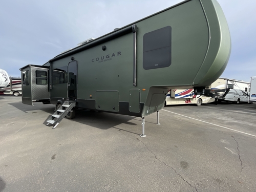 RV carousel image 1