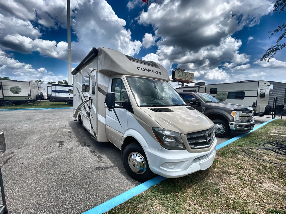 2018 Thor Compass 24TF - Stock #2552388 | Summerfield, FL | Camping World