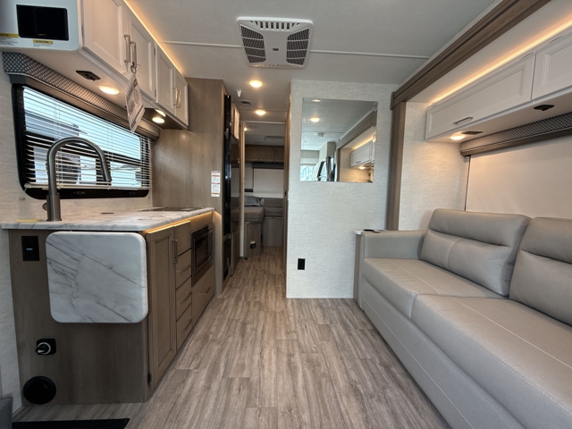 2026 Thor Freedom Traveler A24 — photo 8 of 8
