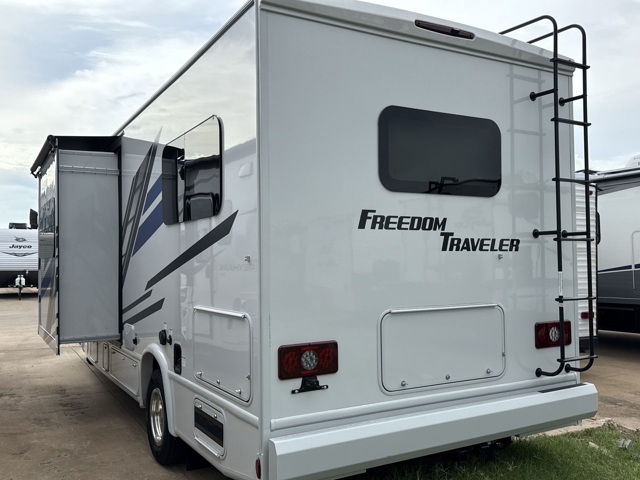 2026 Thor Freedom Traveler A24 — photo 5 of 8