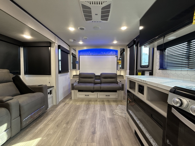 2026 Jayco Jay Feather 19MRK — photo 4 of 8