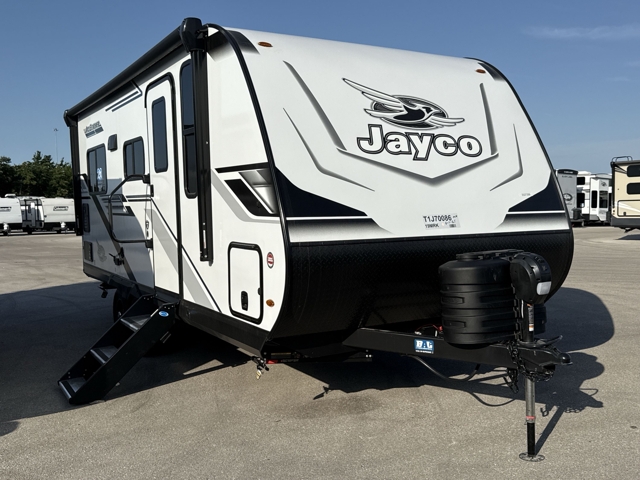 2026 Jayco Jay Feather 19MRK — photo 1 of 8