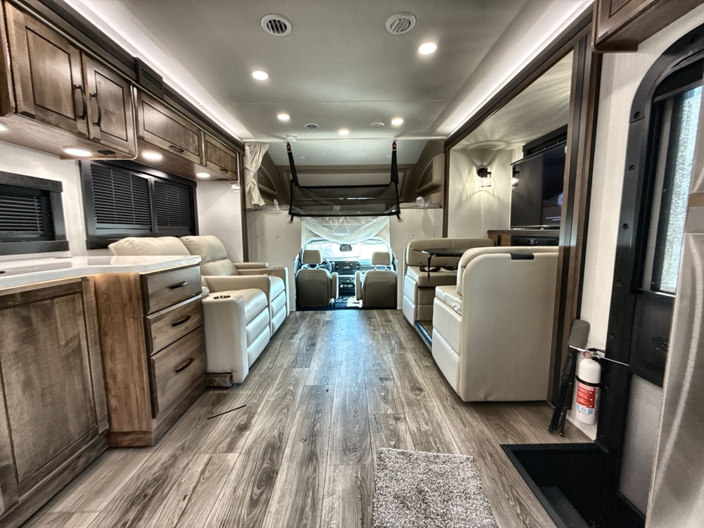 2026 Jayco Seneca XT 35L — photo 3 of 8