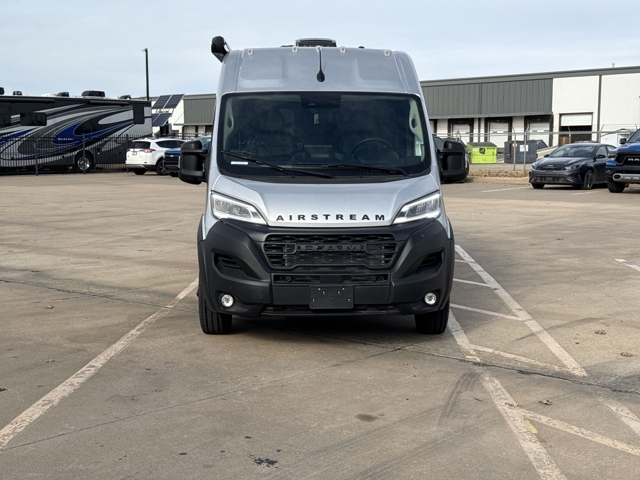 2026 Airstream Rangeline 20 — photo 4 of 8