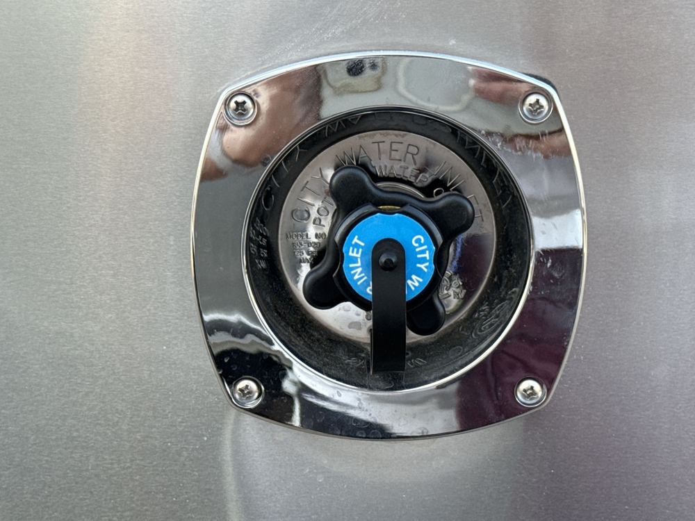 water-center-convenience-station