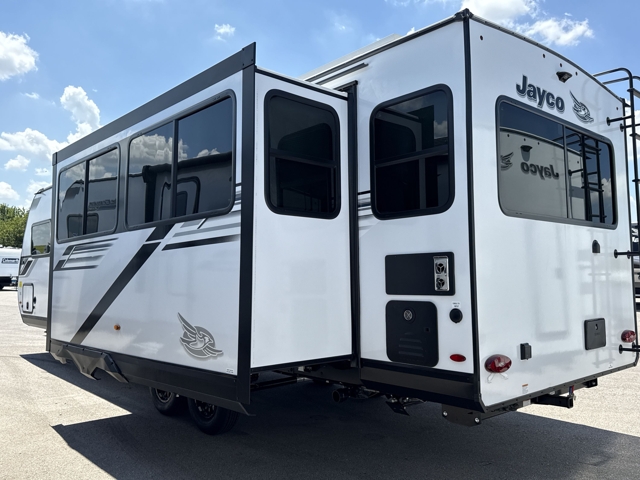 2026 Jayco Jay Feather 27MK — photo 7 of 8