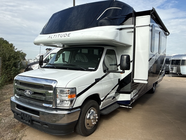 2026 Fleetwood Altitude 29F — photo 5 of 8