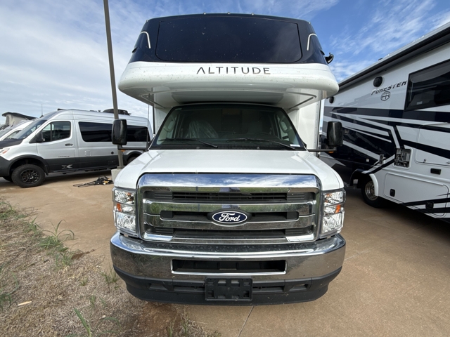2026 Fleetwood Altitude 29F — photo 4 of 8