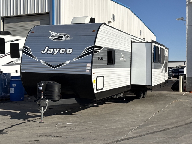 2026 Jayco Jay Flight SLX 333BTS — photo 6 of 8