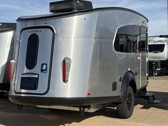 2026 Airstream Basecamp 20XE — photo 7 of 8