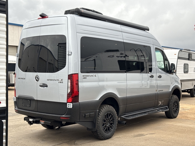 2026 Airstream Interstate 19X — photo 7 of 8