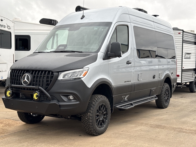 2026 Airstream Interstate 19X — photo 5 of 8
