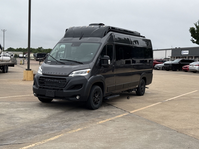 2026 Airstream Rangeline 20 — photo 5 of 8
