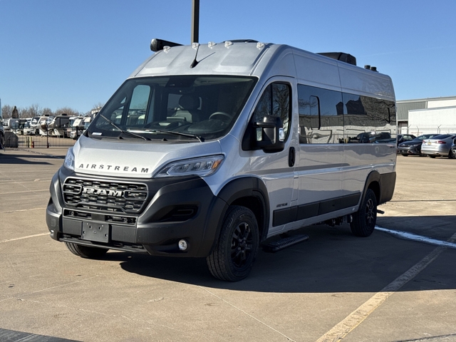 2026 Airstream Rangeline 20 — photo 5 of 8