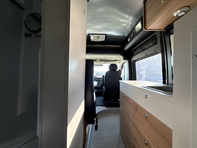 2026 Airstream Rangeline 20 — photo 3 of 8