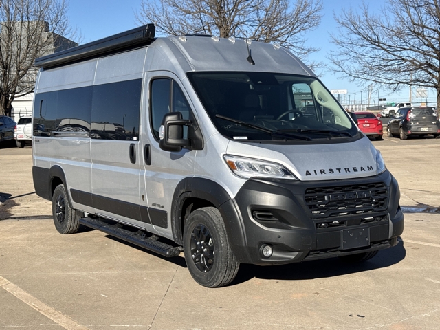 2026 Airstream Rangeline 20 — photo 1 of 8