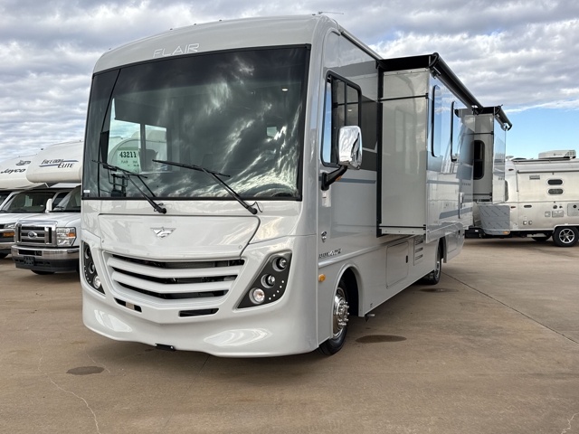2026 Fleetwood Flair 28A — photo 5 of 8