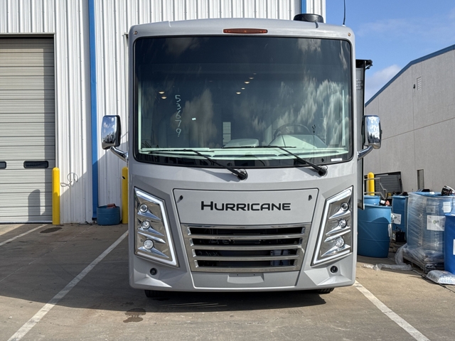 2026 Thor Hurricane 29L — photo 5 of 8