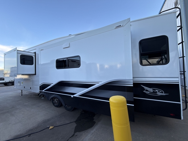 2026 Jayco Eagle 370FBTS — photo 7 of 8