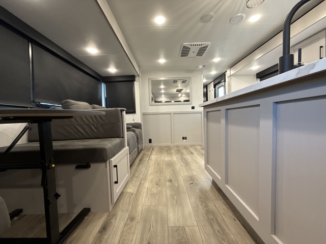 2026 Jayco Jay Feather 27MK — photo 3 of 8