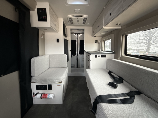 2026 Jayco Comet 18C — photo 3 of 8