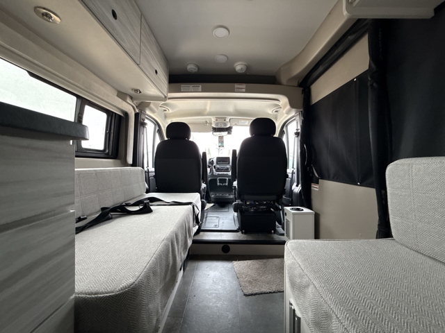 2026 Jayco Comet 18C — photo 4 of 8