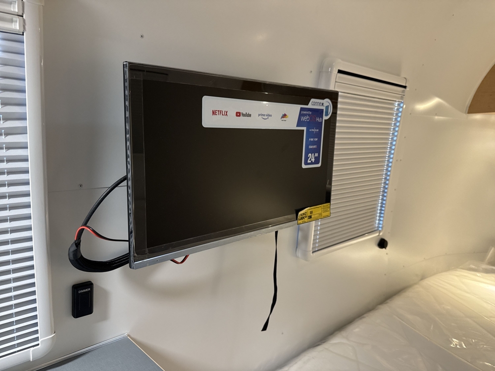 entertainment-center