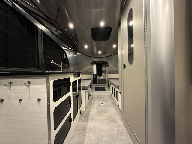 2026 Airstream Basecamp 20XE — photo 2 of 8