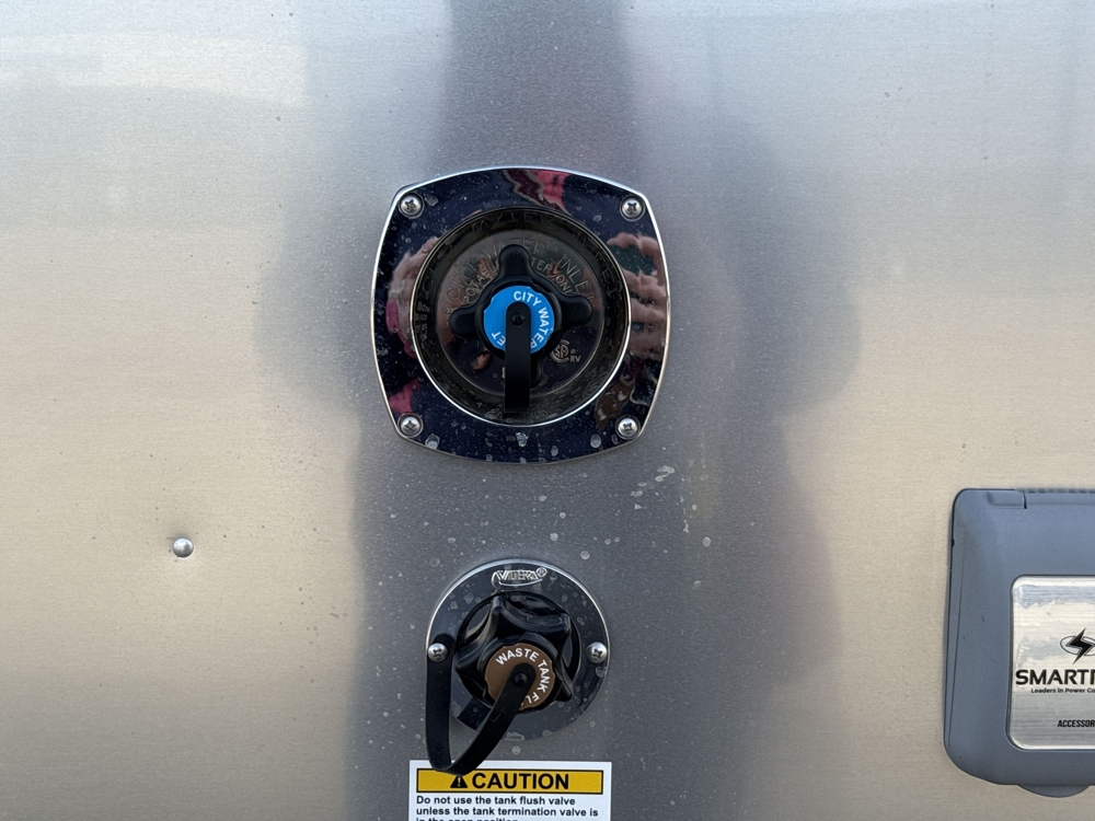 water-center-convenience-station