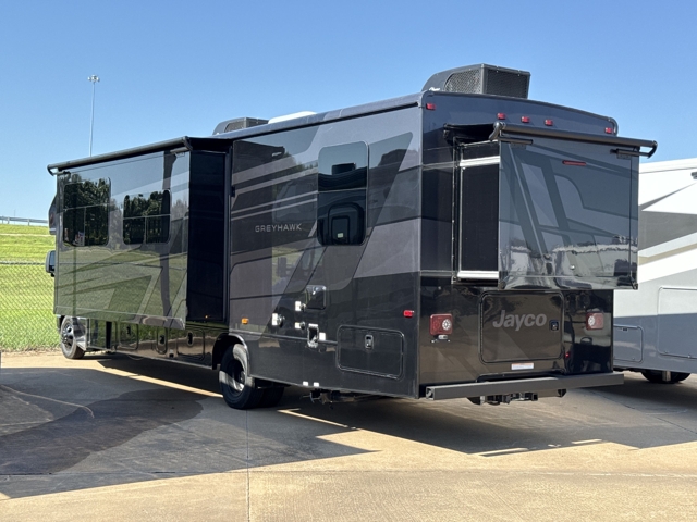 2027 Jayco Greyhawk 30Z — photo 7 of 8