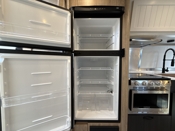 fridge-open thumbnail