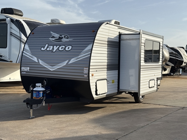 2027 Jayco Jay Flight 197MB — photo 6 of 8