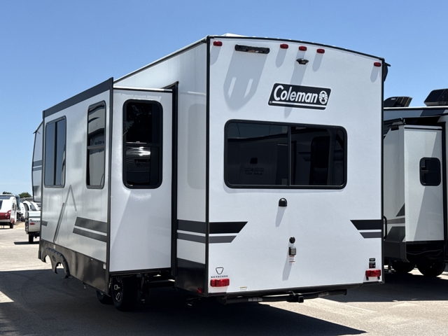 2026 Keystone Coleman Legacy 2800SUNDECK — photo 7 of 8