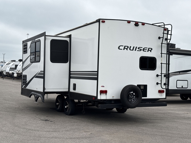 2022 Crossroads Cruiser Aire 22BH — photo 6 of 8
