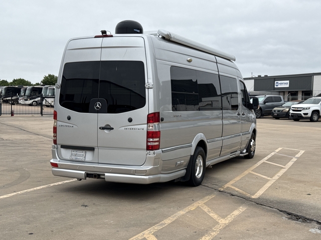 2015 Airstream Interstate 3500 Lounge — photo 7 of 8