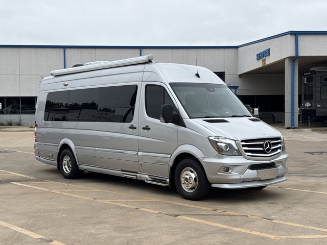 2015 Airstream Interstate 3500 Lounge — photo 1 of 8