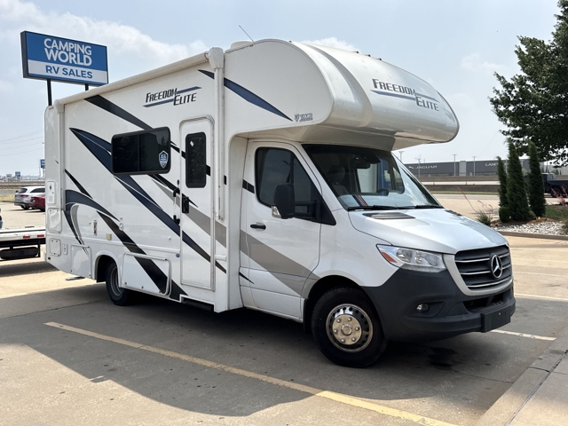 2024 Thor Freedom Elite 24FL — photo 1 of 8
