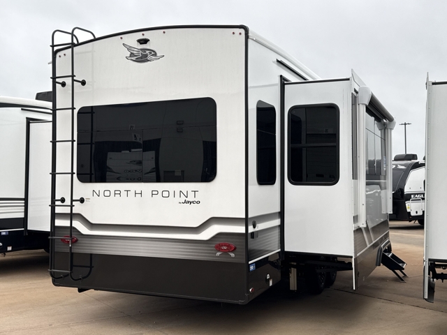 2027 Jayco North Point 310RLTS — photo 8 of 8